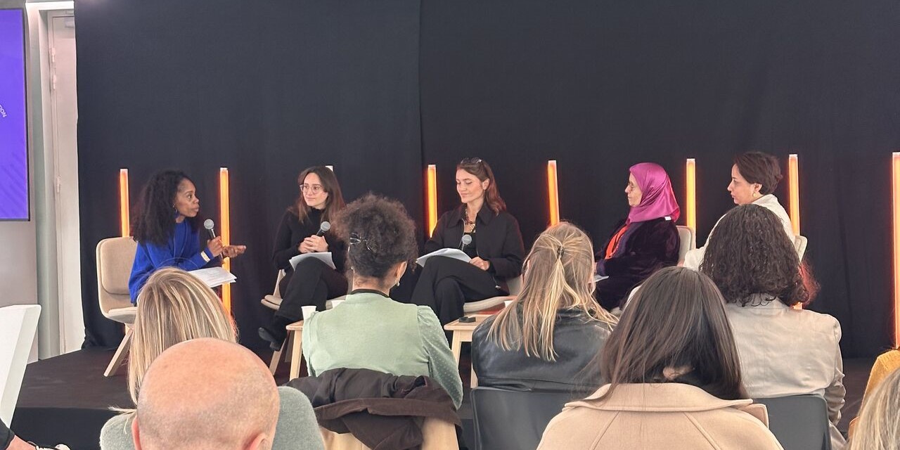 A round table to share the challenges faced by feminist associations 